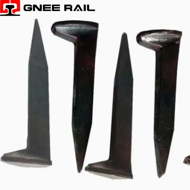 Система шипів для собак